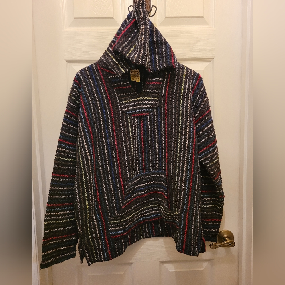 Hooded women poncho with front pocket
